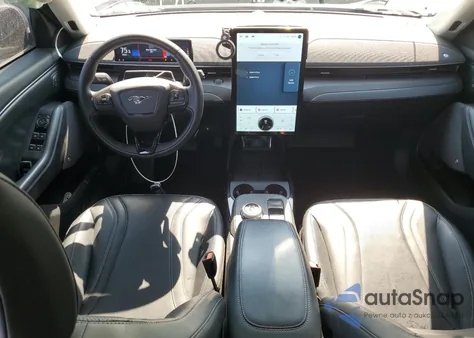 2021 Ford Mustang Mach-E Premium z USA, uszkodzony, nr VIN 3FMTK3RM2MMA24488